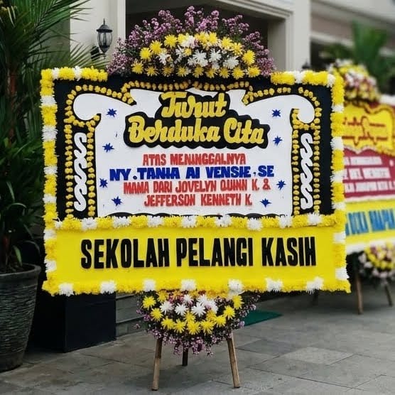 bunga papan duka cita Rumah Duka Harapan Kita